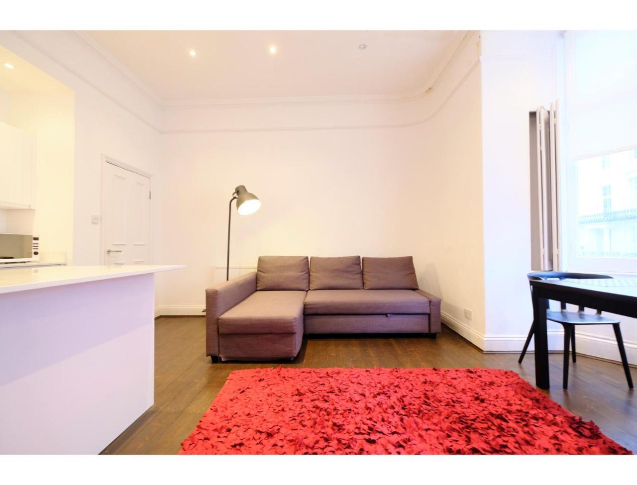 Edgware Rd, Paddington Spacious Apartment Sleeps 4 London Exteriör bild